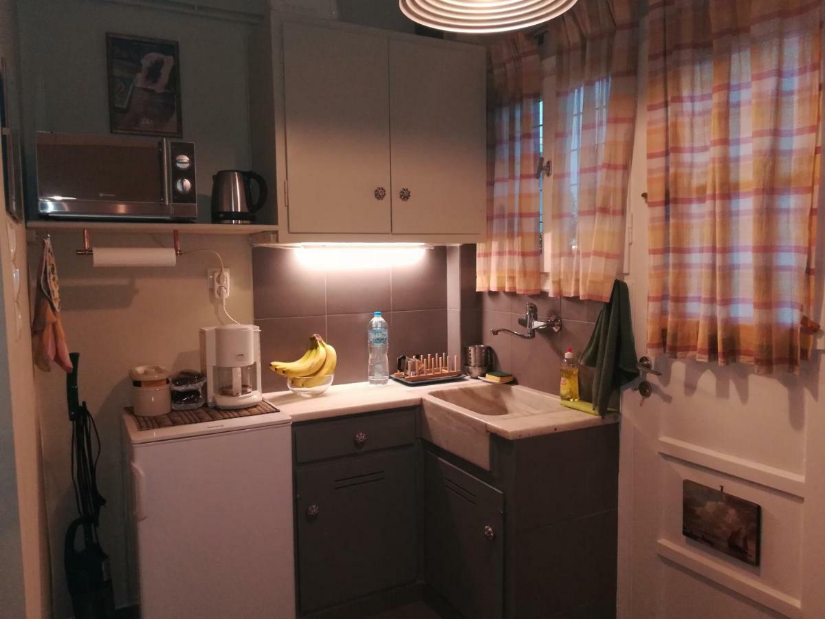 Koukaki Ideal Studio For 2 아테네 외부 사진