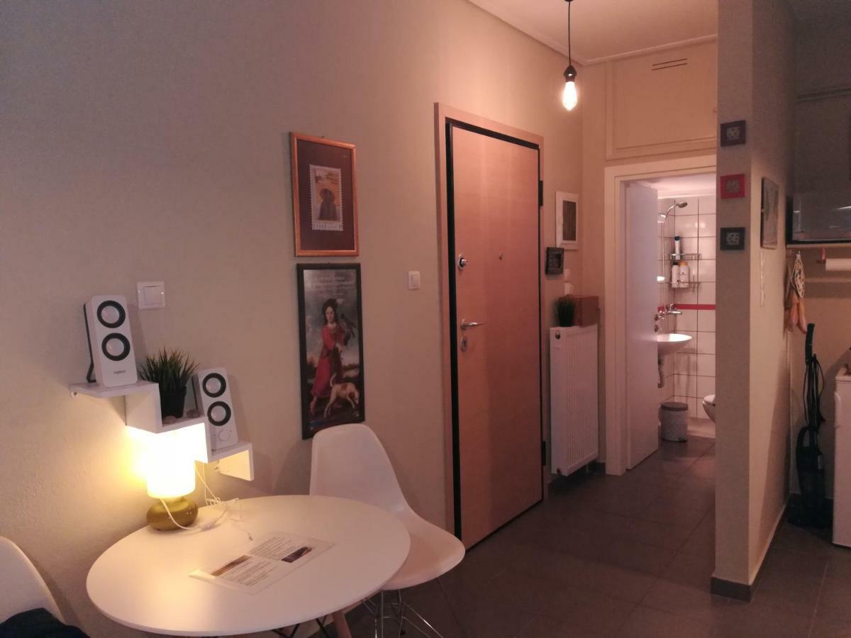 Koukaki Ideal Studio For 2 아테네 외부 사진