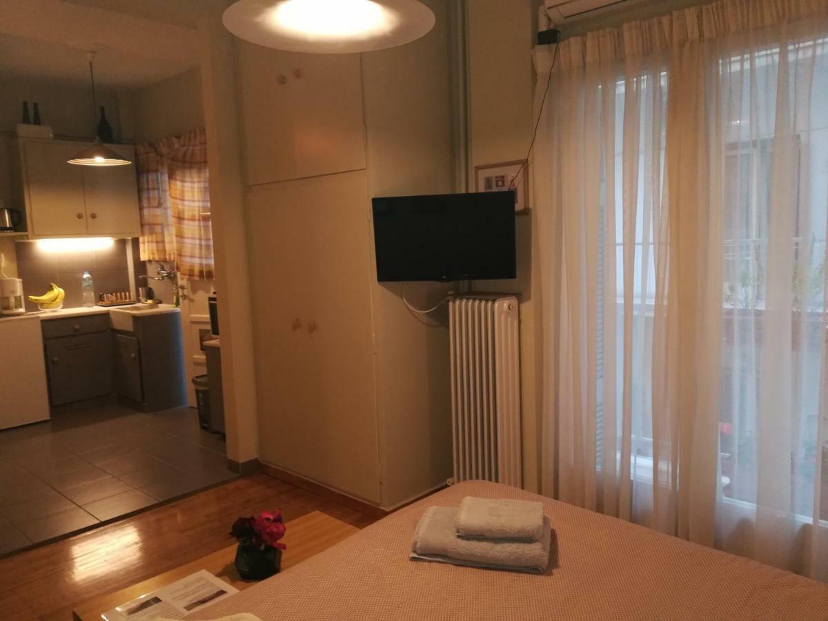 Koukaki Ideal Studio For 2 아테네 외부 사진